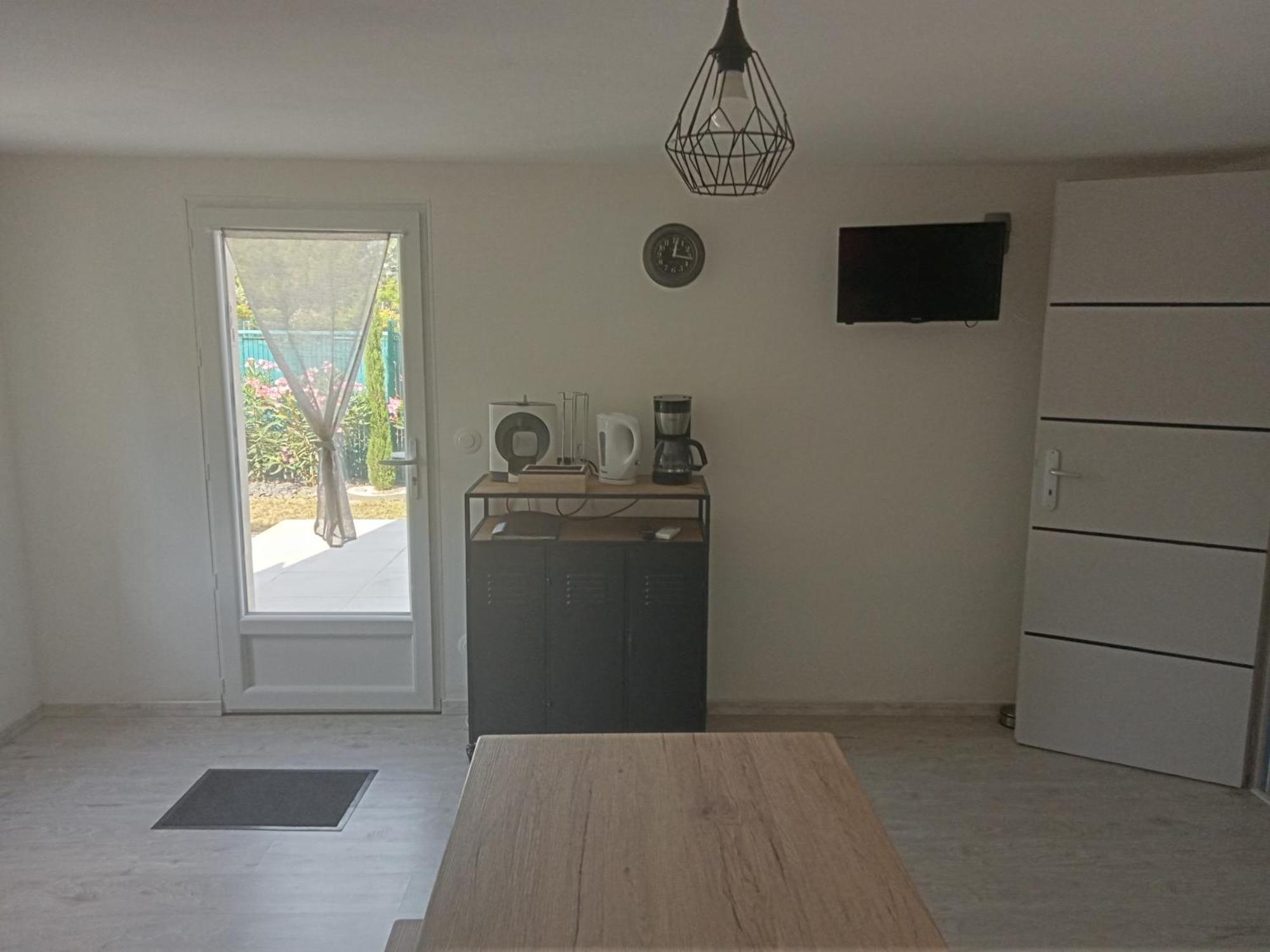 Les Lauriers Roses Lägenhet Fontvieille Exteriör bild